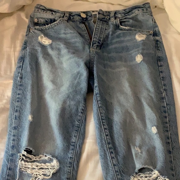 Garage mom jeans! - Picture 2 of 3